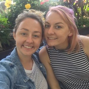 Meet your Posher, Dana